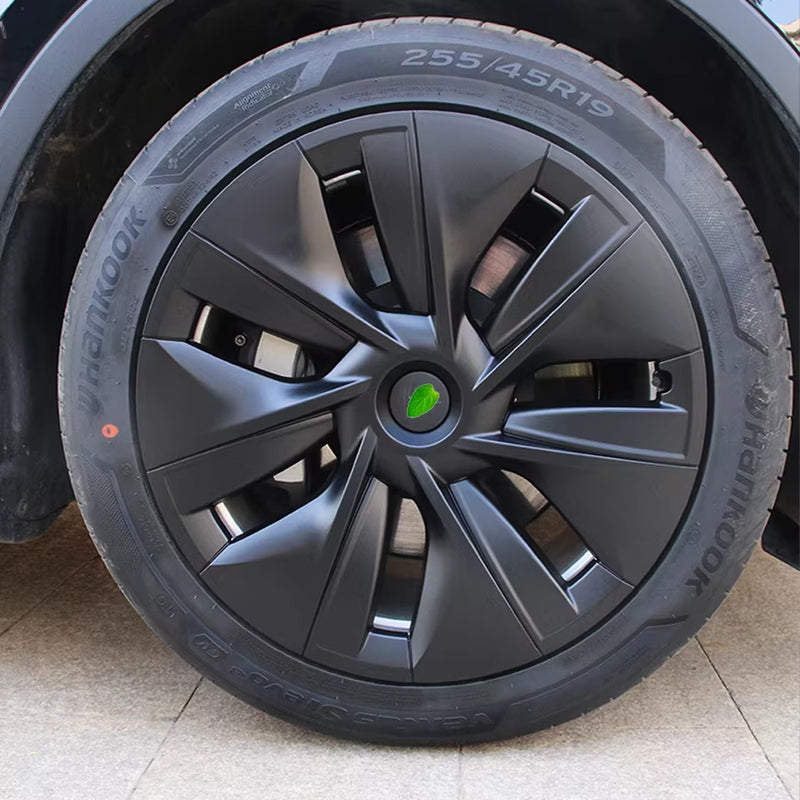 Comprehensive protection for the wheel hub 