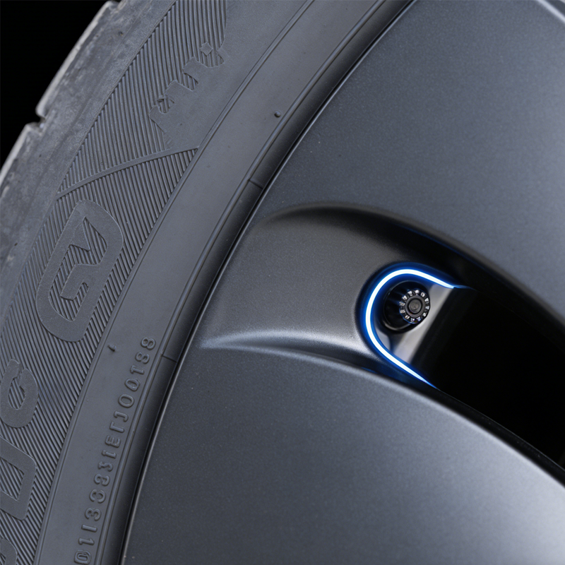 Comprehensive protection for the wheel hub 